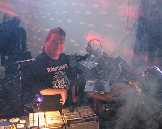 RockinDJ the last gig before the smoking ban!